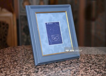 AZAL təyyarəsinə həsr olunmuş poçt markası təqdim olundu – FOTOLAR