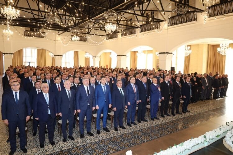 Novruz Aslanov İsmayıllıda hesabat yığıncağınada iştirak etdi – FOTOLAR