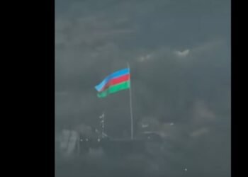 Qafanda Azərbaycan bayrağı qaldırılıb – VİDEO