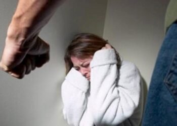 Şəmkirdə 29 yaşlı oğlan arvadını döydü