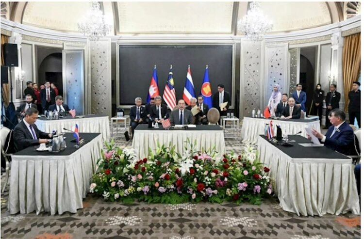 Tailand və Kamboca arasında müvəqqəti atəşkəs qüvvəyə minib