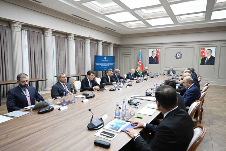 Əli Əsədovun rəhbərliyi ilə iclas keçirildi