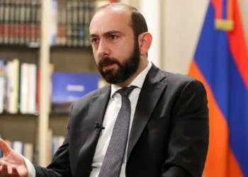 Mirzoyan azərbaycanlılara çağırış etdi