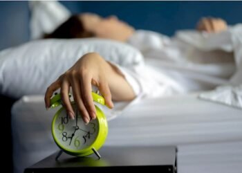 Səhərlər özünü yaxşı hiss etmək üçün beş vərdiş açıqlandı