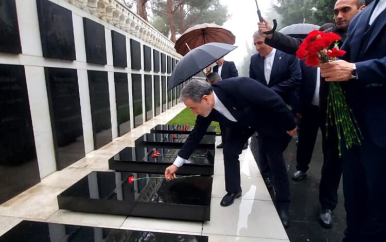 Əraqçi Şəhidlər xiyabanında – FOTOLAR