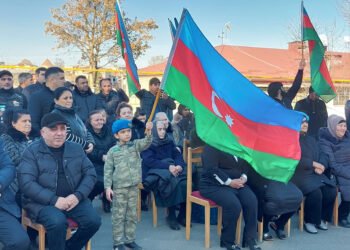 Kərkicahana ilk köç: açarlar təqdim olundu – FOTOLAR