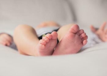 10 aylıq körpəyə görə həkimə töhmət verildi