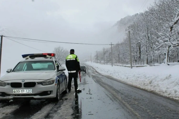 DYP xəbərdarlıq etdi: Bu maşınlarla küçələrə çıxmayın!