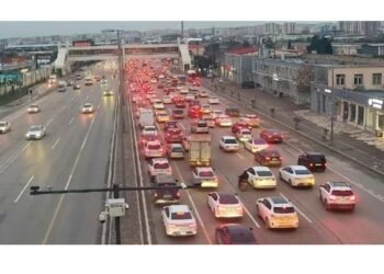 Bakıda sıxlıq olan küçələrin SİYAHISI