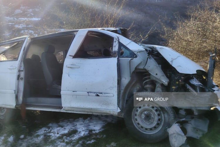 Lerikdə ağır qəza: sürücü yuxulayıbmış… – FOTO