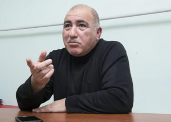 Pənah Hüseyn sədrlikdən istefa verdi: yerini o tutacaq – FOTO