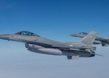 Rus təyyarələri hava məkanını pozdu: Polşa qırıcıları qaldırdı