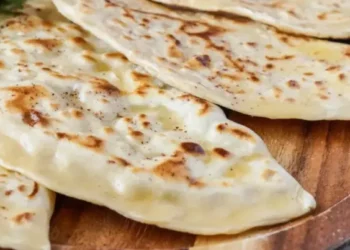 “Əti yararsız hala salır və insan sağlamlığını təhdid edir”: Kafelərdə təklif olunan “dəvə qutabı”nın tərkibi əslində nədir?