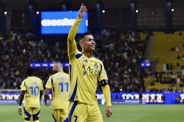 Ronaldo birinci oldu, Yamal sona qaldı