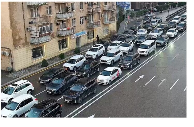 Bu istiqamətlərdə tıxac var