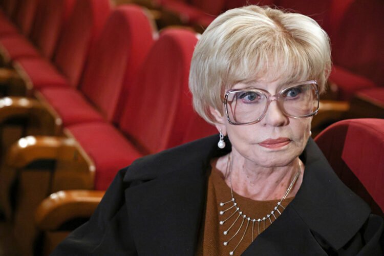 Məşhur sovet aktrisası vəfat etdi