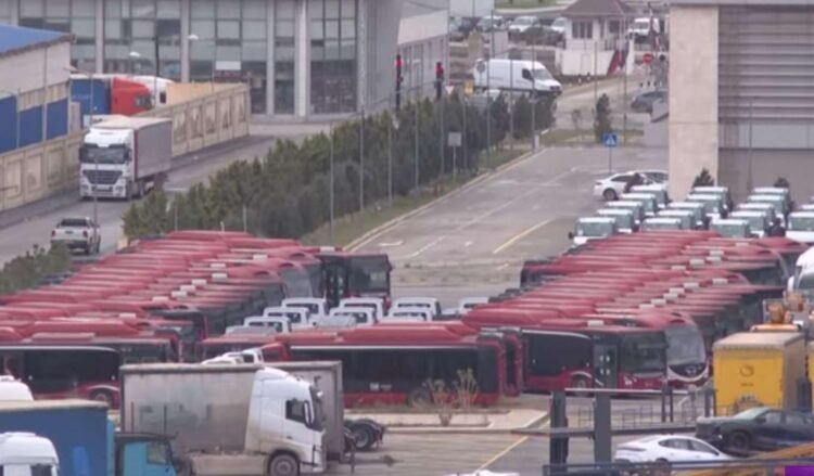 “BakuBus” onlarla avtobusu niyə qarajda saxlayır? – VİDEO