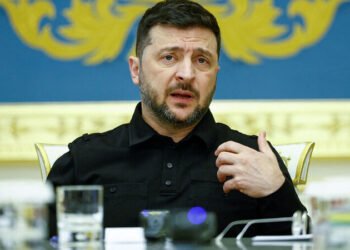 Prezident kreslosundan yapışmaq niyyətim yoxdur – Zelenski