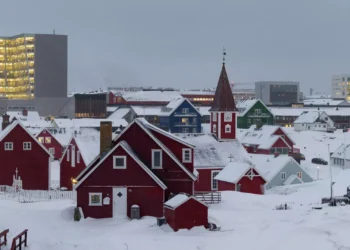 Kopenhagendən Vaşinqtona mesaj: Tramp Qrenlandiyanı ciddi müzakirə edir