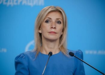 Dron qalmaqalı: Zaxarova “şübhə” yaradanlara açıq mesaj verdi