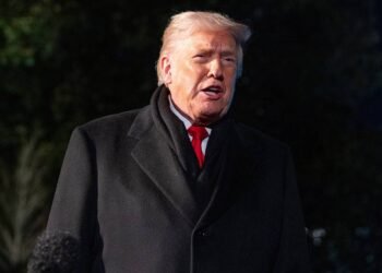 Texniki problem Trampın planlarını poza bilmədi: Sürixə uçuş reallaşdı