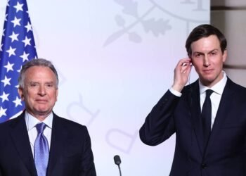 Trampın sərt çıxışı fonunda Moskva danışıqları başlayır