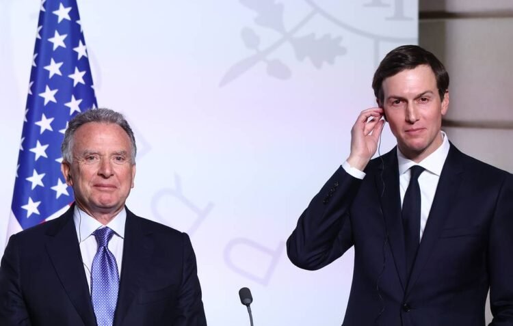 Trampın sərt çıxışı fonunda Moskva danışıqları başlayır