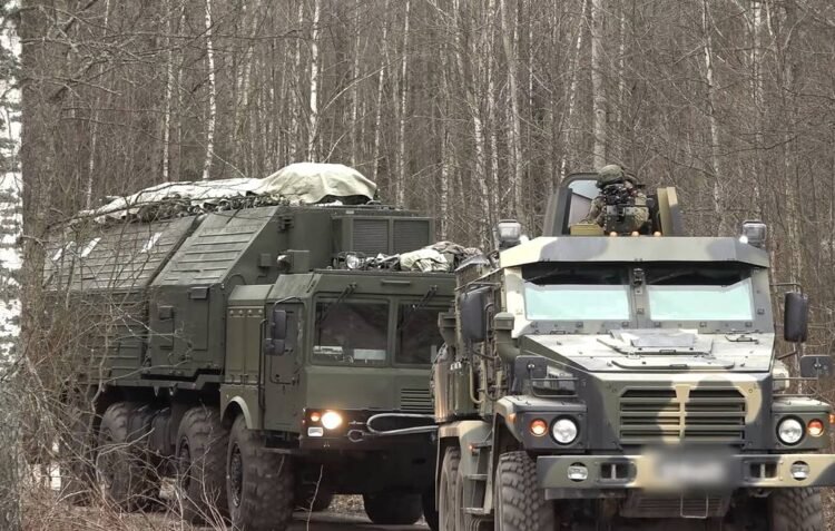 Kreml: Tramp 1 fevrala qədər Kiyevə hücum edilməməsini xahiş etdi