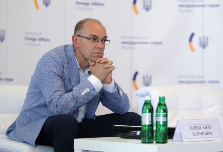 Enerji infrastrukturu ağır zərbə alıb: Ukraynanın şəbəkəsi 4 ilə qədər bərpa oluna bilər