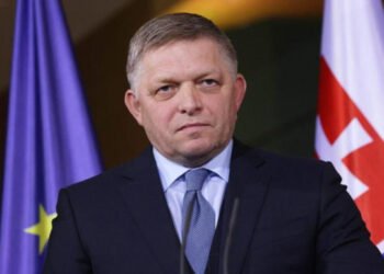 Slovakiya Baş naziri Aİ-nin Rusiyaya qarşı siyasətinə açıq etirazını təsdiqlədi