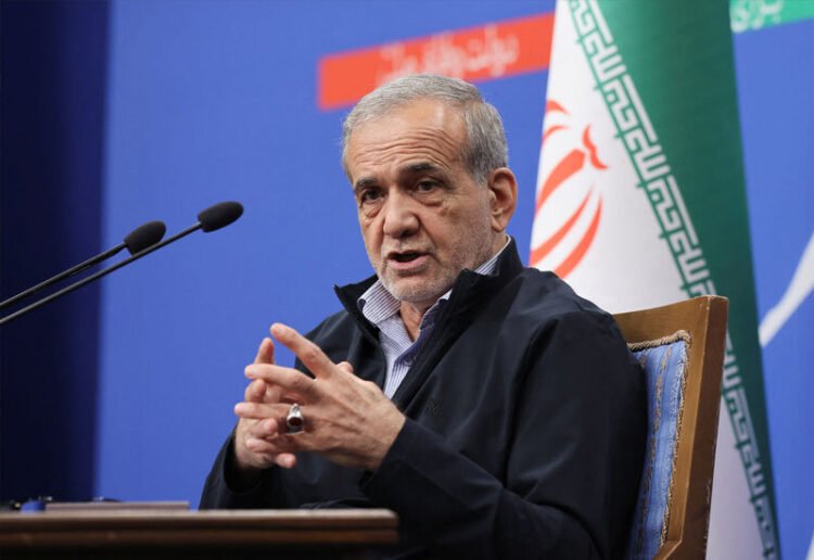 Pezeşkian tənqidlərə Azərbaycan dilində atalar sözü ilə cavab verdi – VİDEO