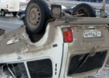 Mingəçevirdə “Niva” iki maşını əzdi, piyadanı vurdu