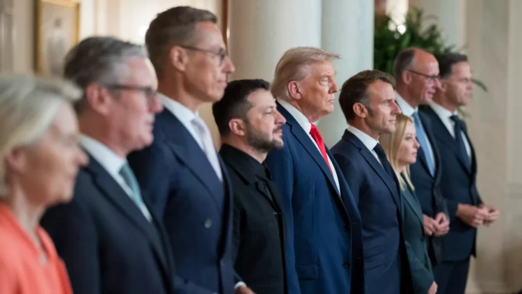 Zelenski sərt çağırış etdi: Avropa Ukraynaya hərbi dəstək verməlidir