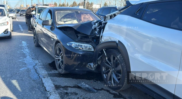 Sumqayıtda 6 maşının iştirakı ilə zəncirvari qəza oldu – FOTO