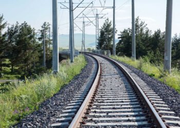 Rusiya üzərinə təzyiq – Paşinyan dəmir yolunun bərpasını istəyir