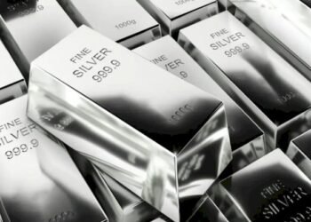 Gümüş bahalaşdı: qiyməti rekord səviyyəyə çatdı