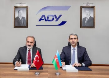 Azərbaycan və Türkiyə dəmir yolları arasında memorandum imzalandı – FOTO