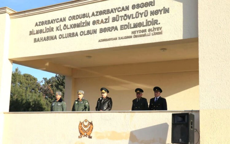 Bəhruz Əhmədov HHQ-nin qulluqçuları ilə görüşdü – FOTOLAR