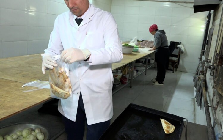 Bu restoranlarda “dəvə qutabı” menyudan çıxarıldı – FOTOLAR