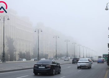 Dumanlı Bakı… – FOTOLAR