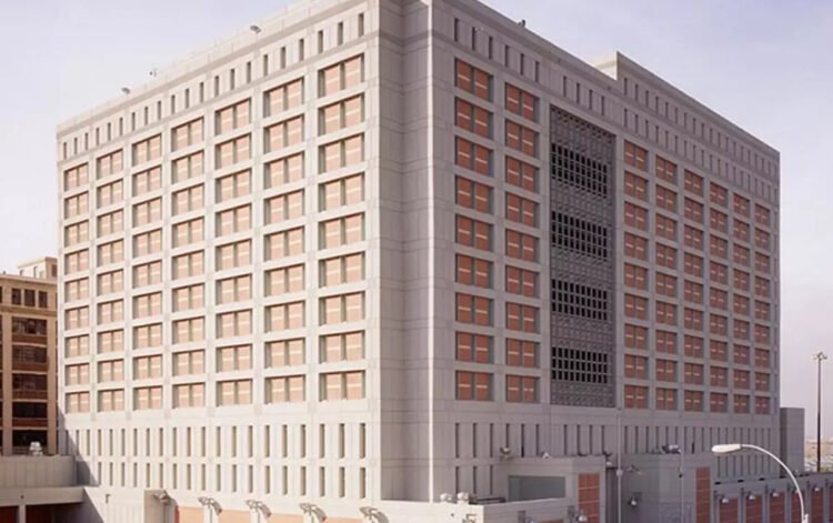 Maduro və həyat yoldaşı bu həbsxanada saxlanılır