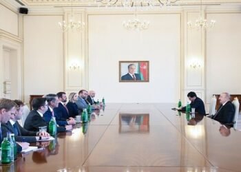 İlham Əliyev ABŞ nümayəndə heyətini qəbul etdi – Fotolar