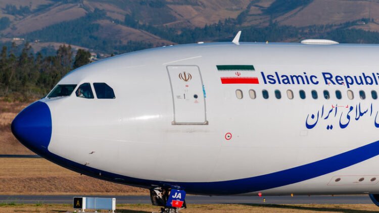 İranın hökumət təyyarəsi Moskvaya endi