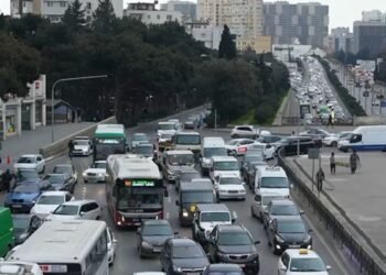 “Şamaxinka”da yeni işıqforlar quraşdırılır