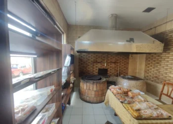 Suraxanıda satılan qutabda at əti aşkarlandı – VİDEO