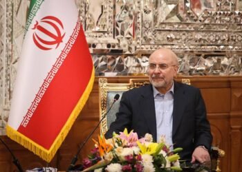 İran Parlamentindən Vaşinqtona şərtli dialoq siqnalı