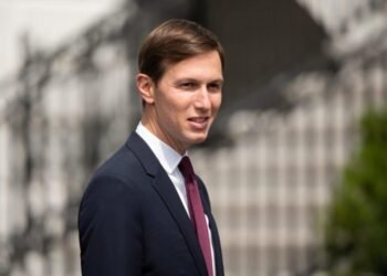 Trampın yaxın adamı Qəzzanın bərpası layihəsini nümayiş etdirdi