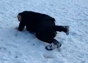 Qarlı havaya görə 15 nəfər xəsarət alıb – Rəsmi