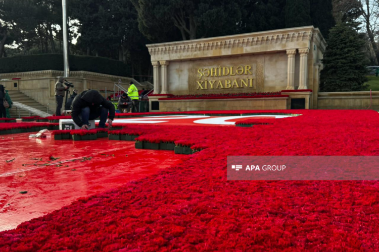 Şəhidlər Xiyabanında hazırlıqlara başlanıldı – FOTOLAR