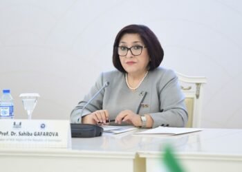 Sahibə Qafarovanın qardaşının vida mərasimi keçirilir – FOTOLAR